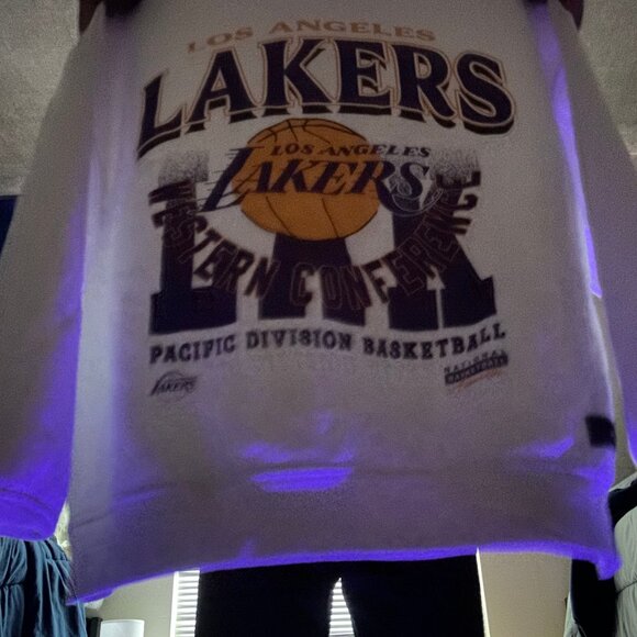 Rare Vintage Los Angeles Lakers Sweatshirt – Classic 90s NBA Style - Picture 4 of 5
